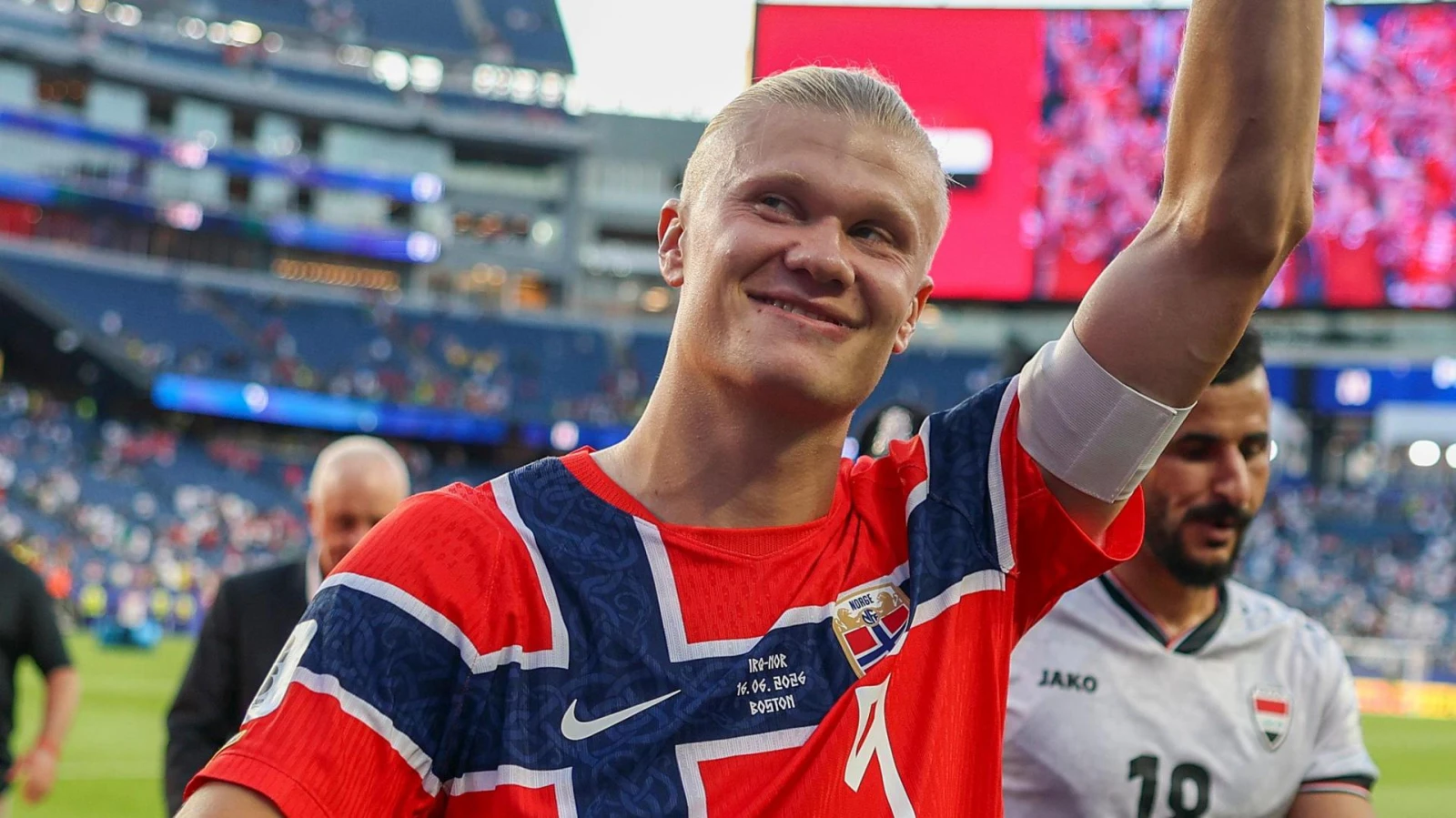 Хааланд Әлем чемпионатын да голмен бастады